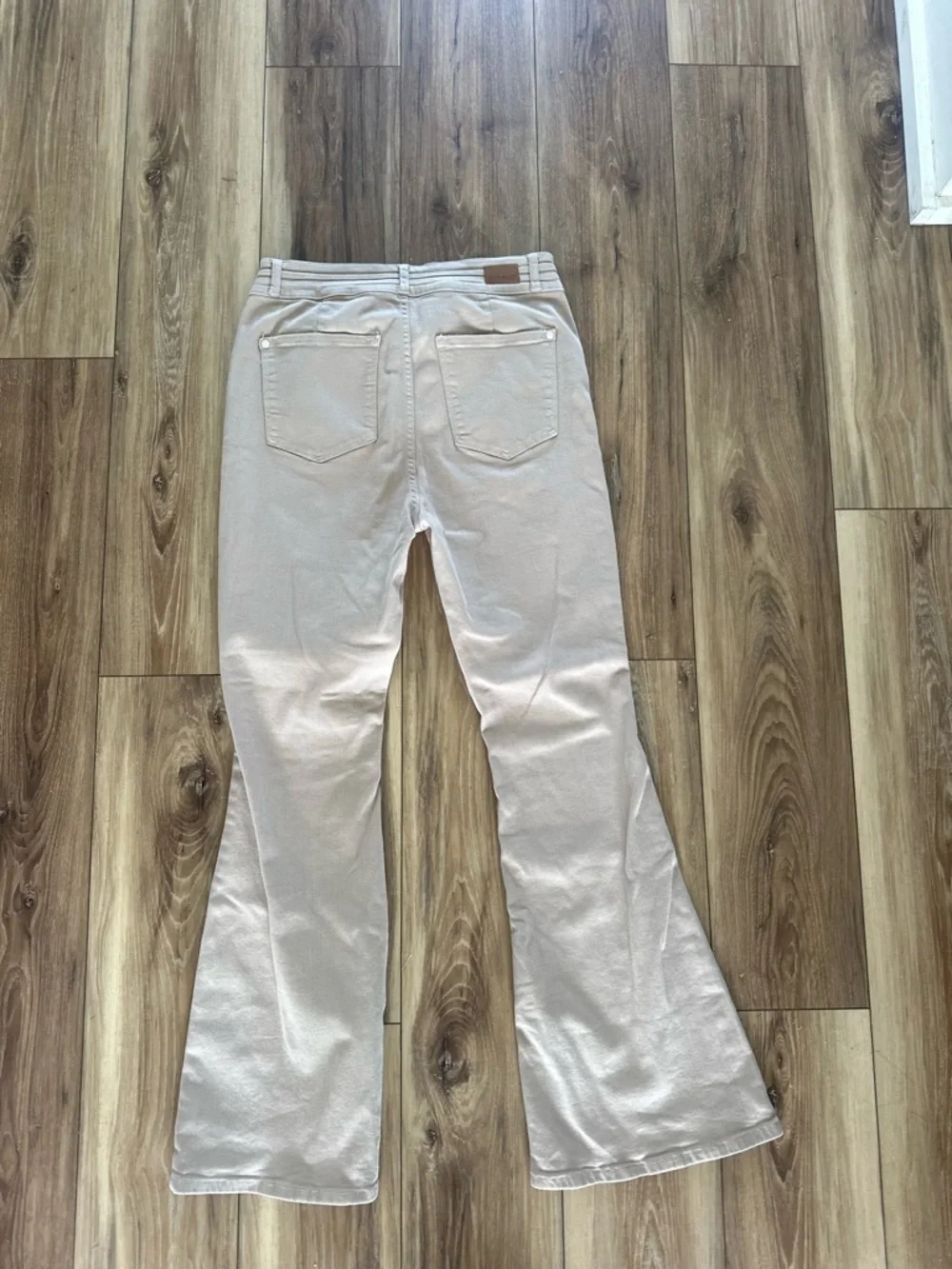 Judy Blue womens garment dyed double button Jeans size 13/31